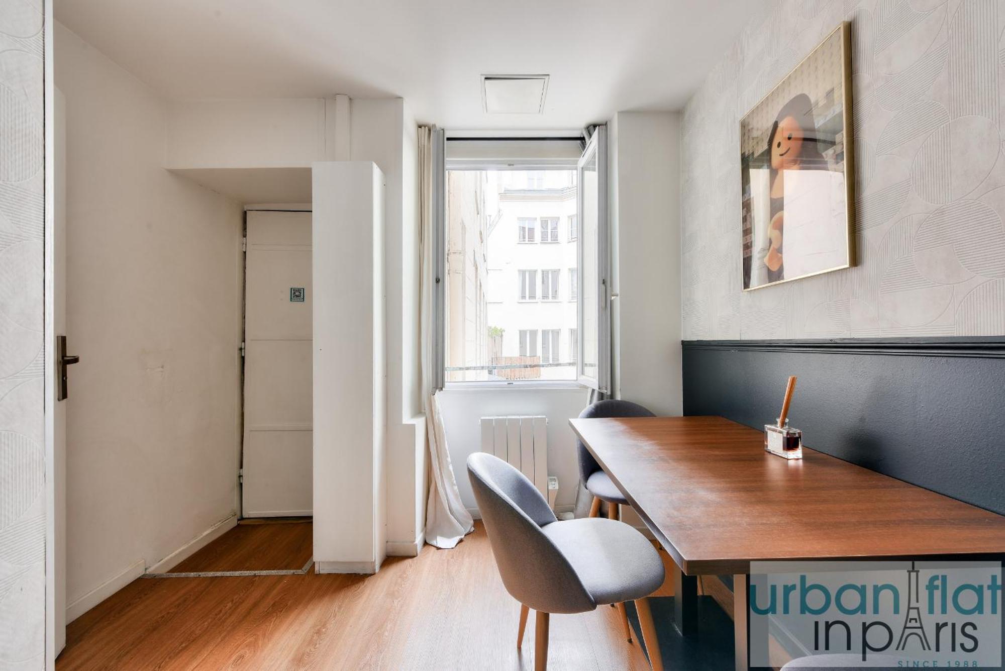 04 Best Flat Montorgeuil 3 Paris Exterior photo