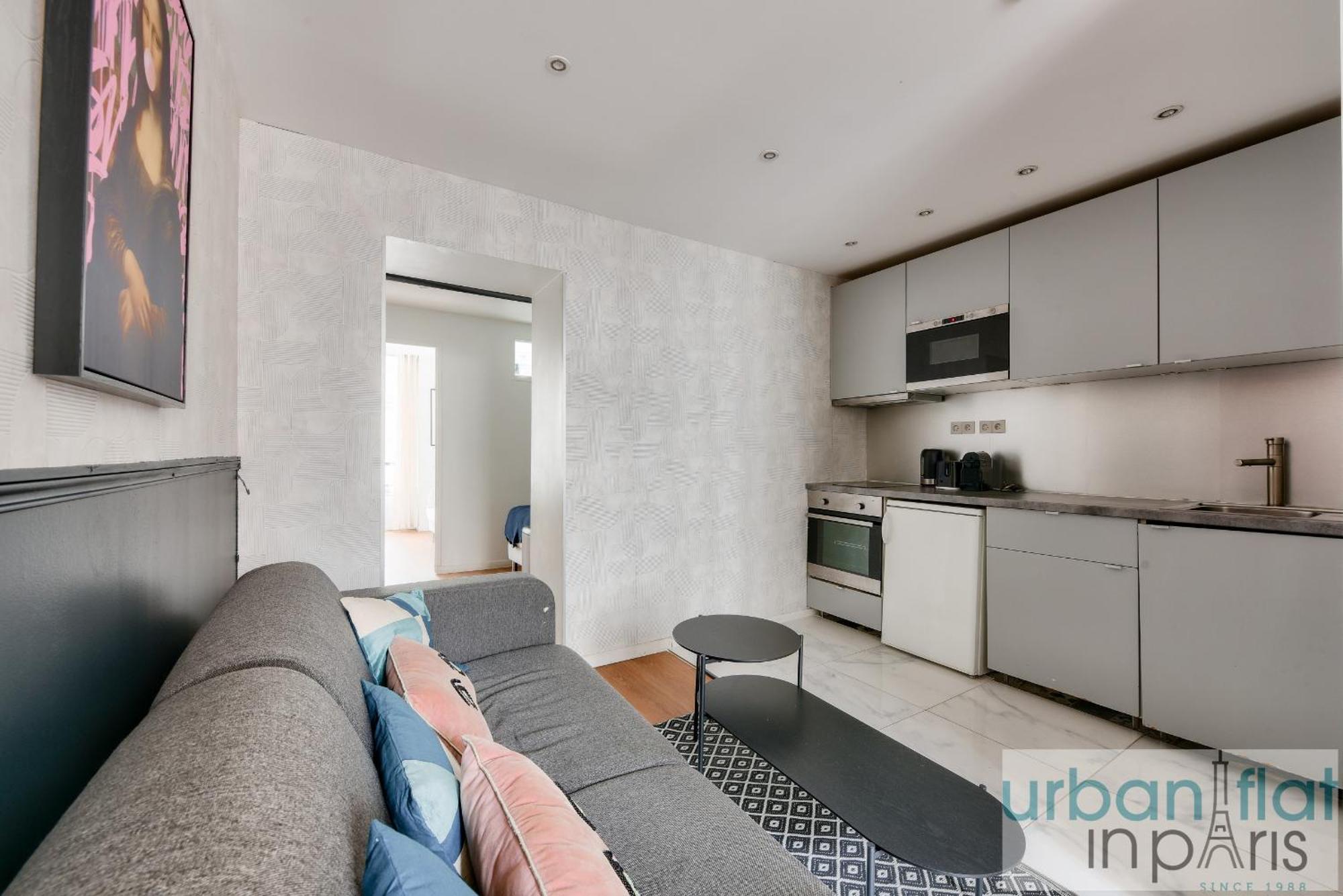 04 Best Flat Montorgeuil 3 Paris Exterior photo